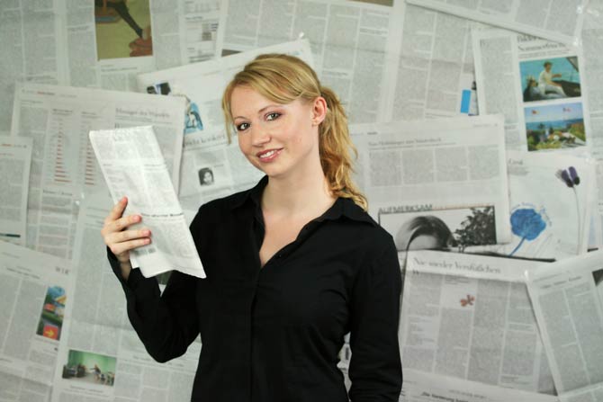 Journalistin in Redaktion