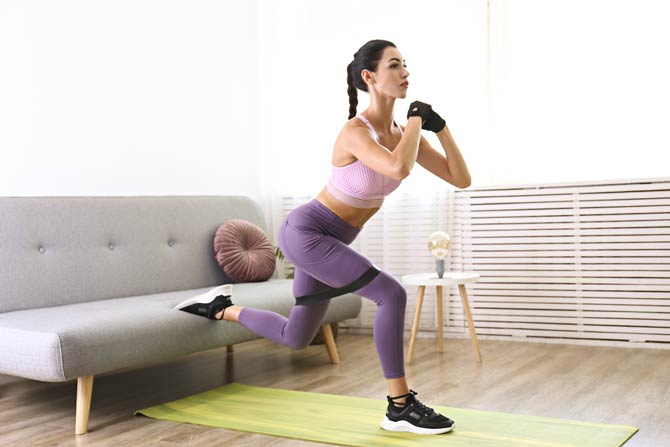  Bulgarian Split Squat auf der Couch