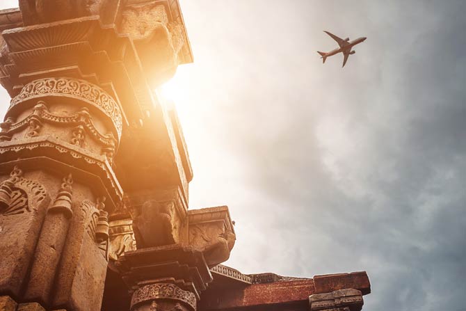 Flugzeug über Indien