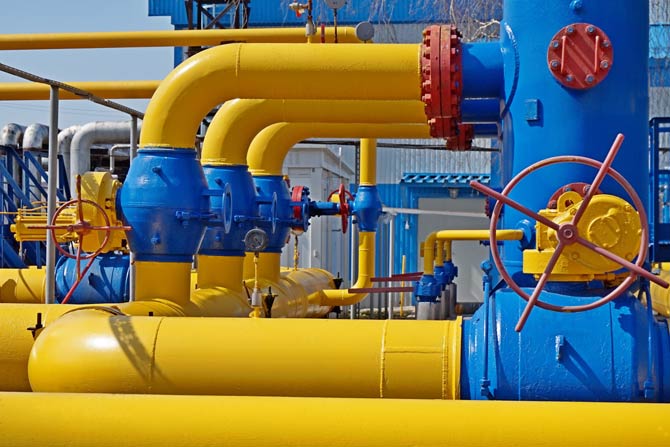 Industrieanlage mit Gas Pipelines