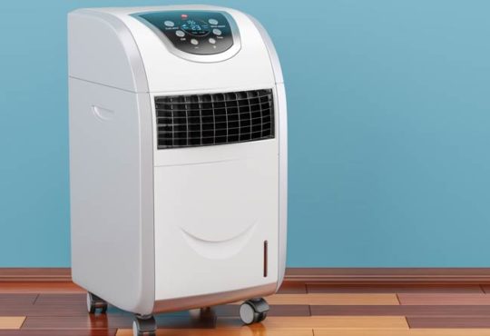 Luftkühler mit Wasser