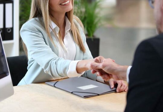 Bewerbungsmappe papierhaft oder Online