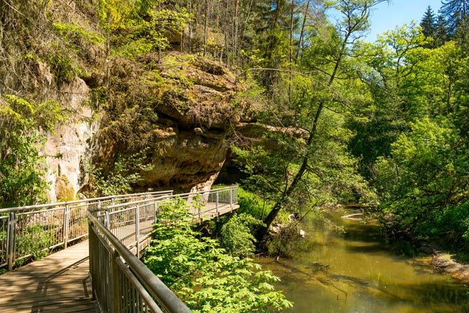Schwarzachschlucht in Schwarzenbruck